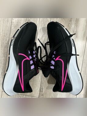 Nike Air Zoom Pegasus 38 running trainers shoes in black and purple